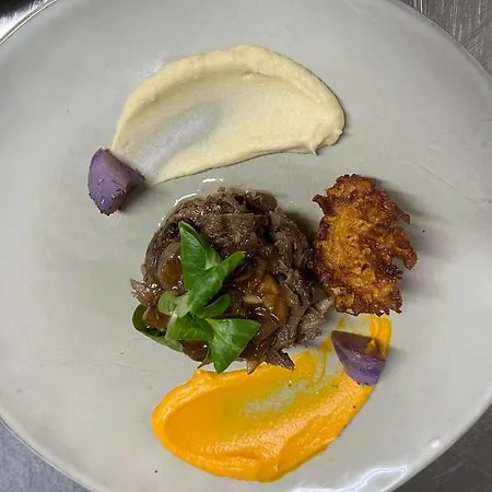 La Sapiniere St Lary Soulan ホテル サン・ラリー・スラン