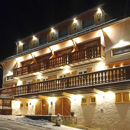 La Sapiniere Hotel