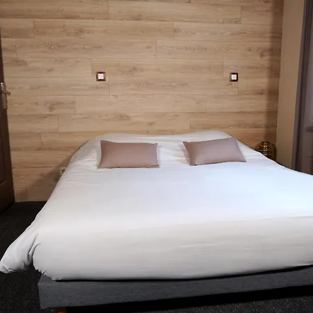 La Sapiniere Hotel 3*
