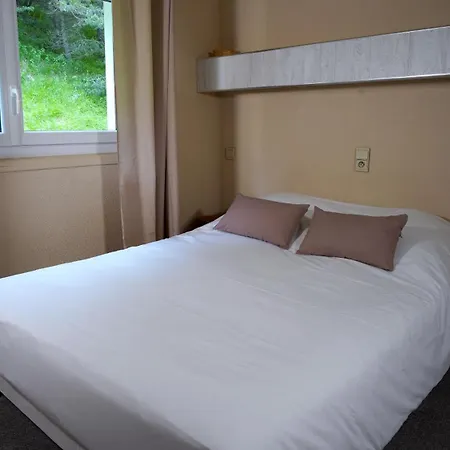 Hotel La Sapiniere 3*