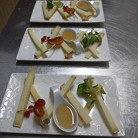 酒店 La Sapiniere St Lary Soulan 圣拉里苏朗